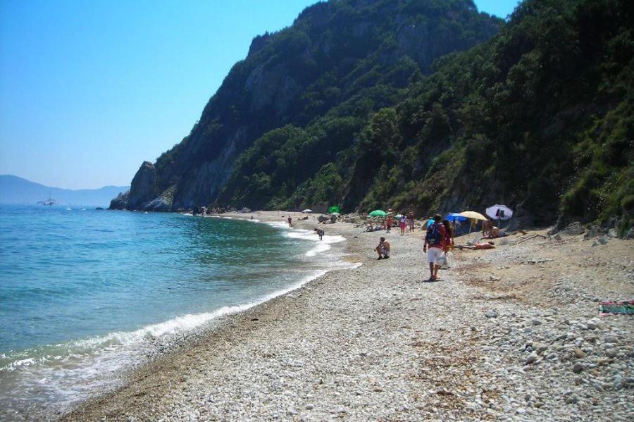 Appartamenti Seccione Portoferraio Exteriör bild